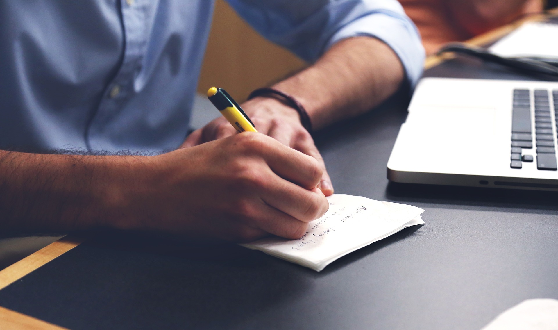 How Do You Request a Quote on Keymanlock.com Step by Step?