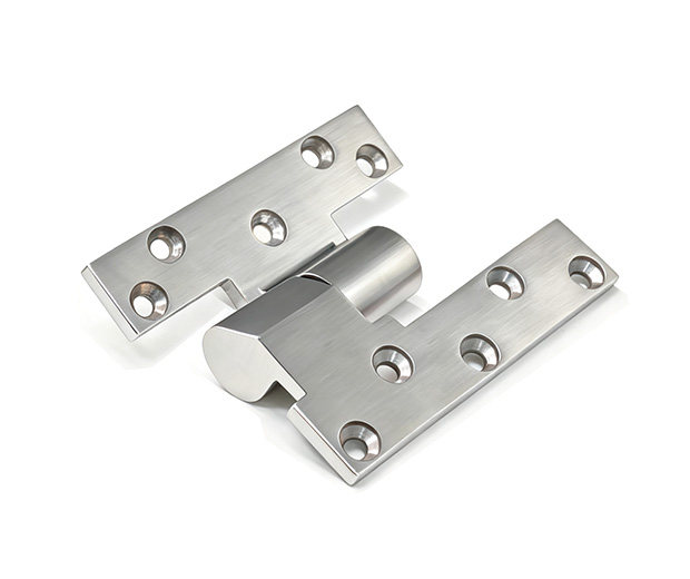 heavy duty intermediate hand pivot