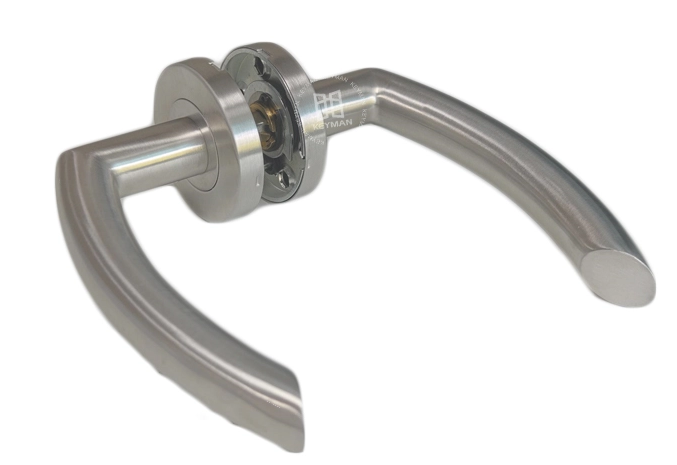 Pull Handle Vs. Push Plate — Which Commercial Door Hardware Is Right for Your Project?